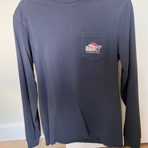 Vineyard vines tee shirt